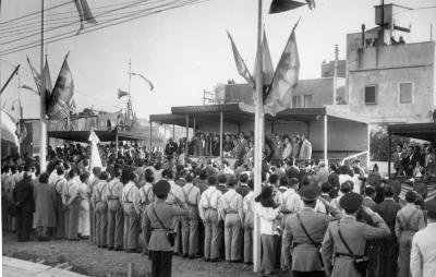 acto colocación ladrillo
