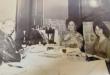 Quinquela Martín en un restaurante boquense