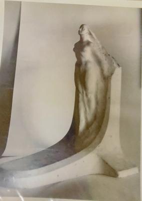 Maqueta del mausoleo de Alfonsina Storni