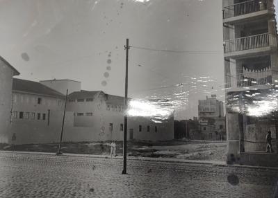 Terreno al lado de Artes Gráficas