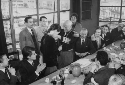 Orden del tornillo, Chaplin, 1966, 422